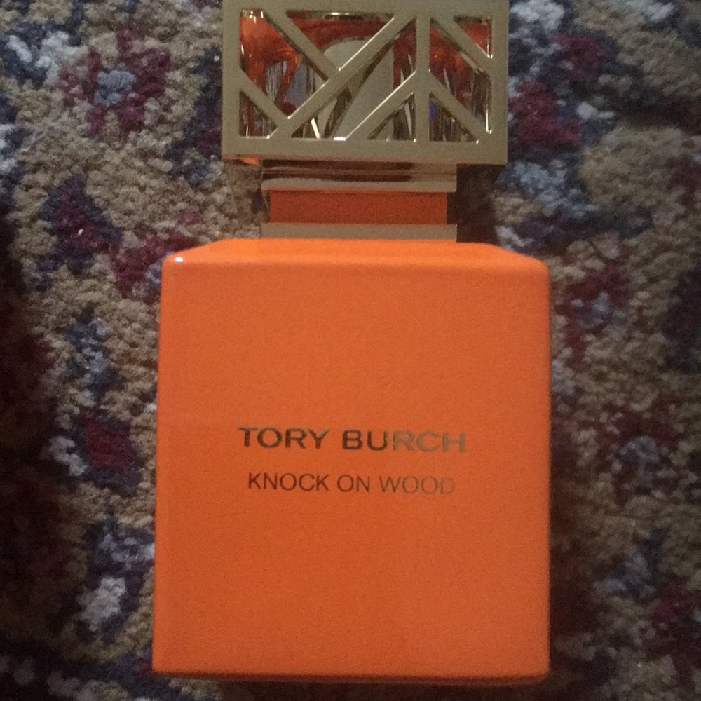 Tory Burch perfume - Picture 3 of 4